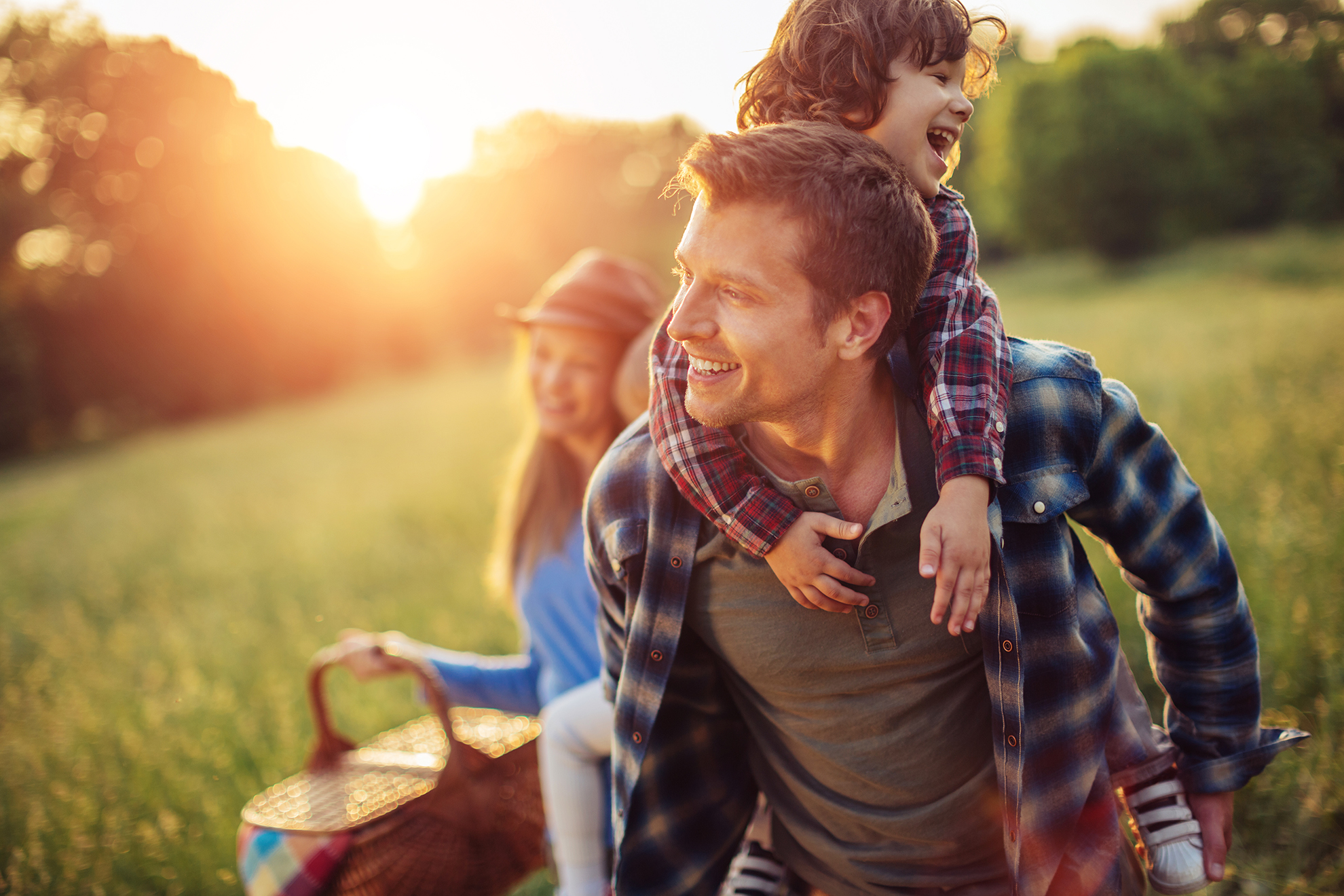 Picture of a young family going for a picnic